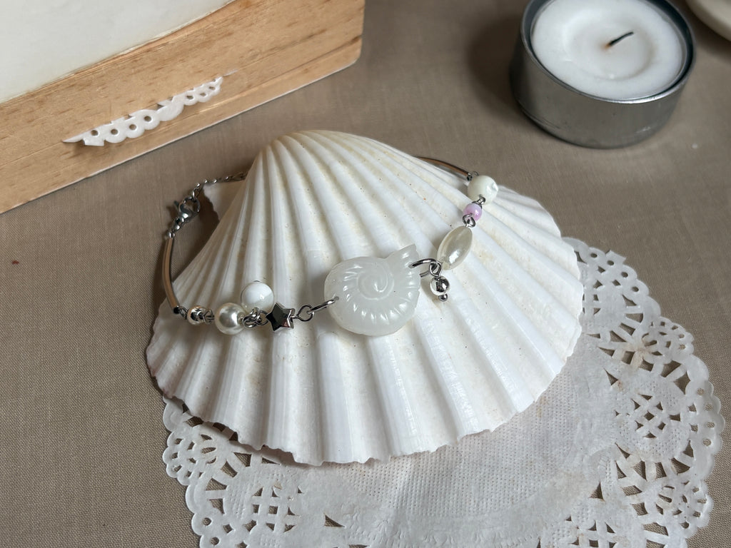 Angel Conch Bracelet